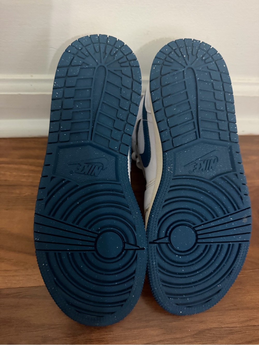Jordan Kids industrial blue High-Top Sneakers - Picture 5 of 9